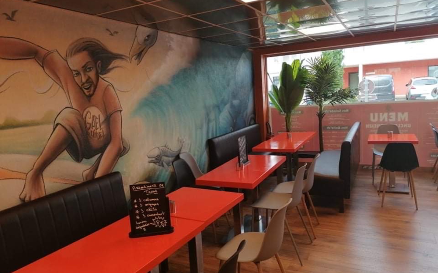 La salle du restaurant Uncle Breizh à Guidel